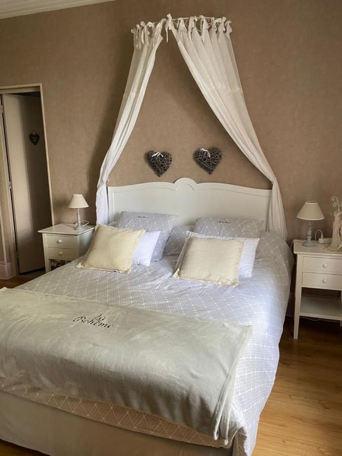 Bed and Breakfast La Bohème Francastel Esterno foto
